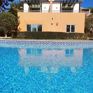 3* Aldeamento Turístico Quinta Dos Caracois